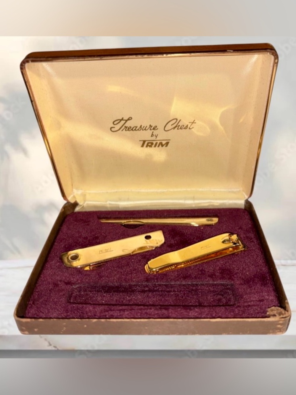 Vtg TRIM Treasure Chest Vintage GoldTone Manicure Set USA Estate Find Incomplete